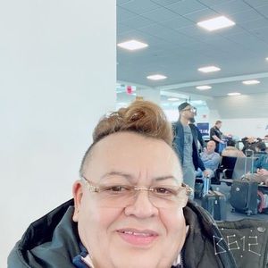 Meet your Posher, Jose